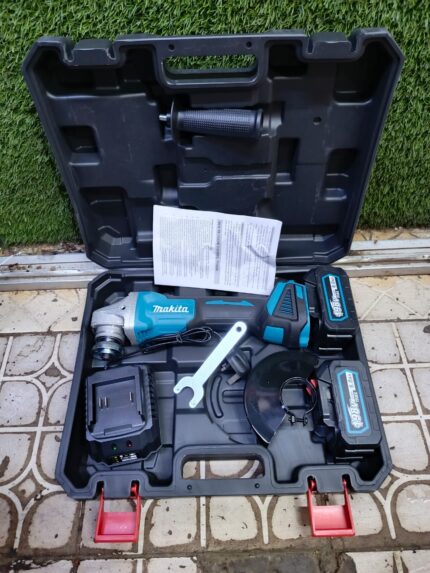 Makita Cordless drill